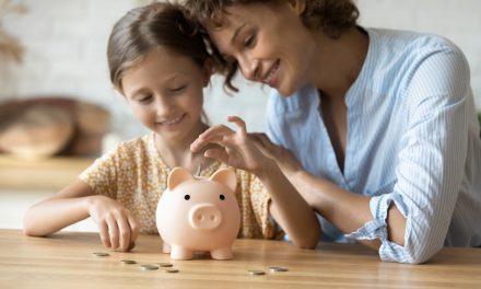 Five steps to raising money smart kids